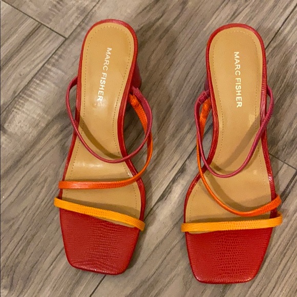 Marc Fisher Heels - Picture 1 of 3